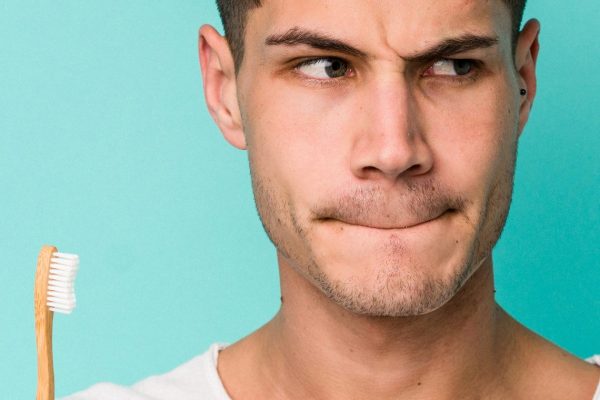 loose permanent tooth